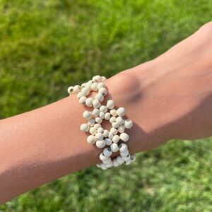Madewell Cream Beaded Bracelet - 7 inches long